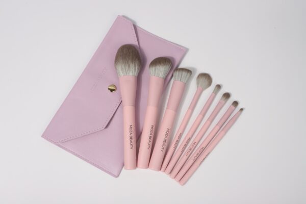 مجموعة فرش الوجه والعيون من MOZA BEAUTY – لمسة احترافية بإطلالة أنيقة🪄 - الصورة 5